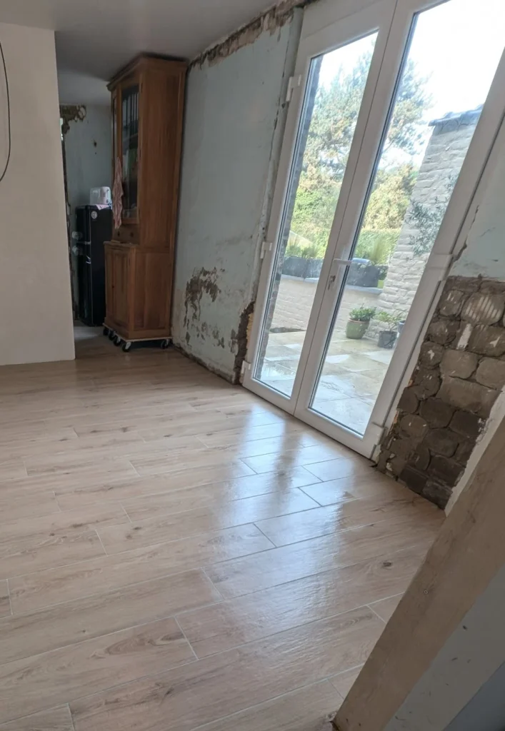 Mise à niveau d'une terrasse PMR